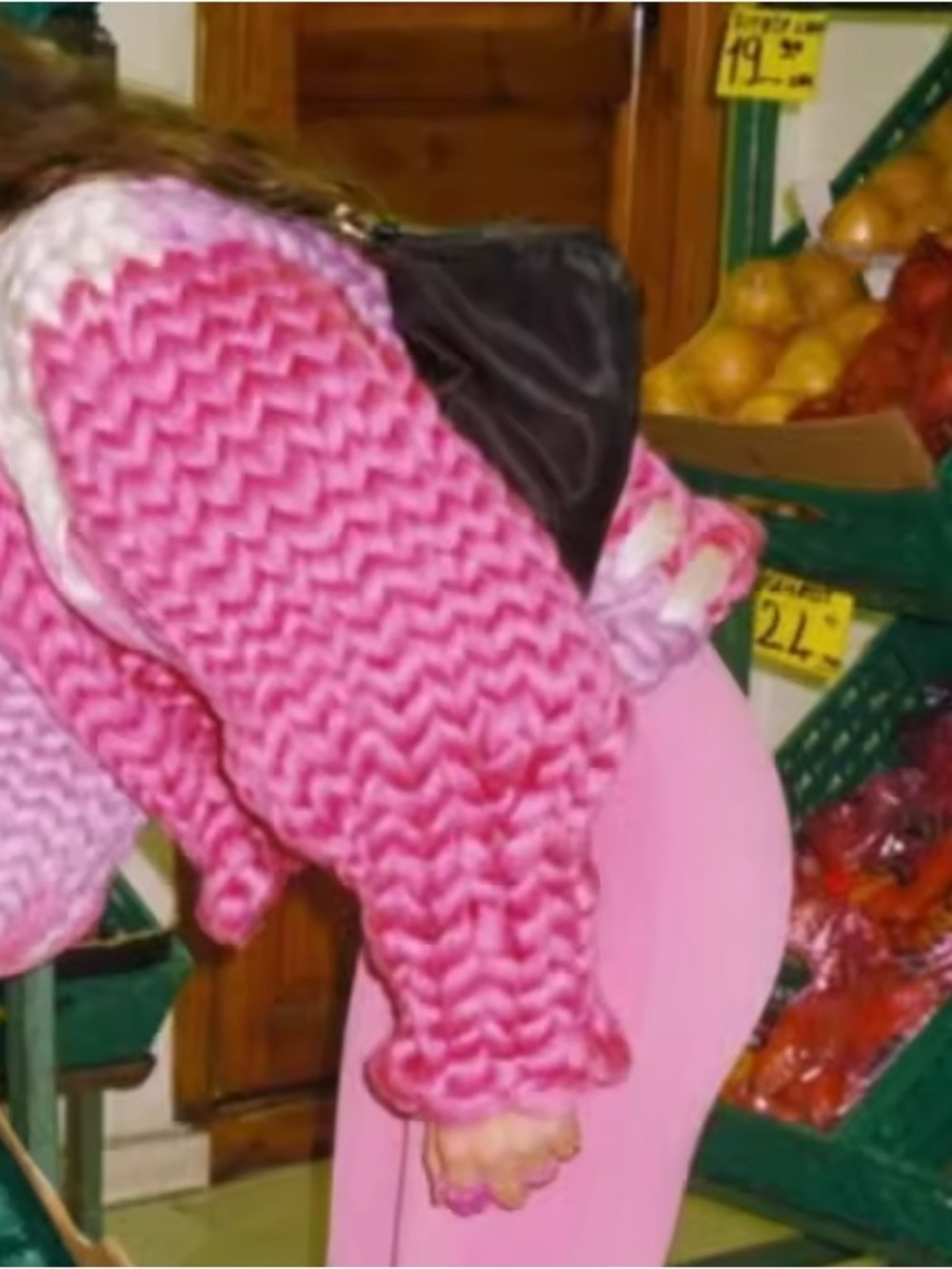 Chunky Hand-Knit Oversized Cardigan - Pink & Cream & Purple size S - Picture 5 of 5